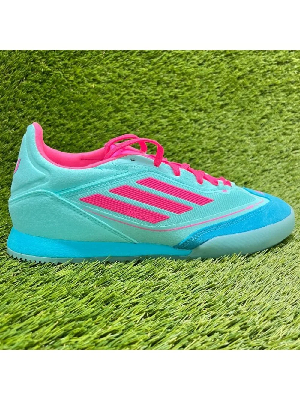 Adidas F50 Freestyle Messi Mens Size 9 Blue Pink Athletic Soccer Shoes Sneakers